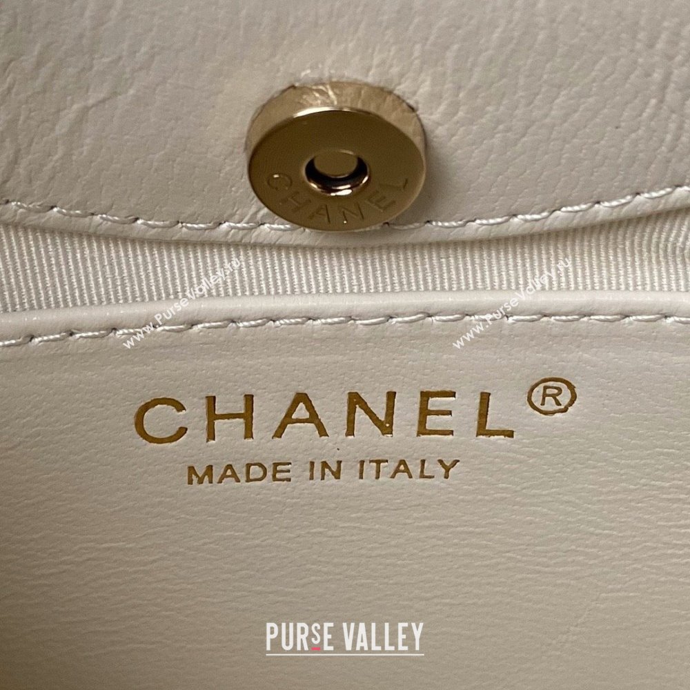 Chanel 31 nano Shopping Bag in Calfskin white 2024 (JIYUAN-231215-14)