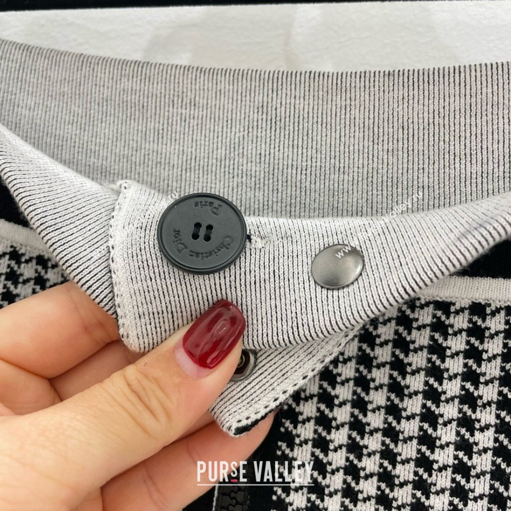 DIOR White and Black Houndstooth Technical Knit Miniskirt 2024 (QIQI-240325-24)