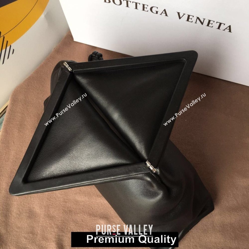 Bottega Veneta Angular clutch bag with triangular fold black 2020 (wante-1493)