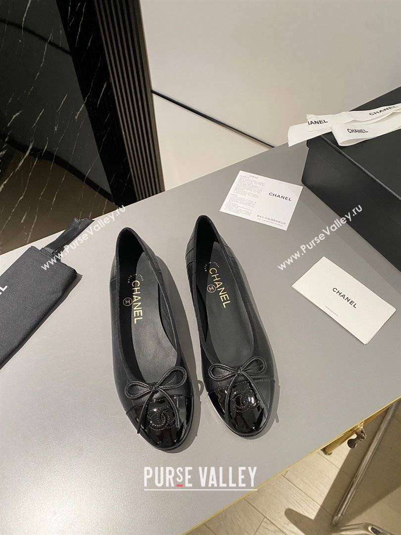Chanel Calfskin & Patent Calfskin Ballet flats G02819 Black 2023 (modeng-23103121)