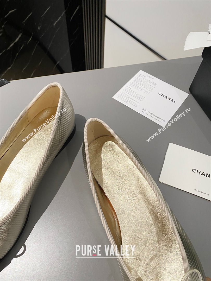 Chanel Calfskin & Grosgrain Ballet flats G02819 Gold/Black 2023 (modeng-23103123)