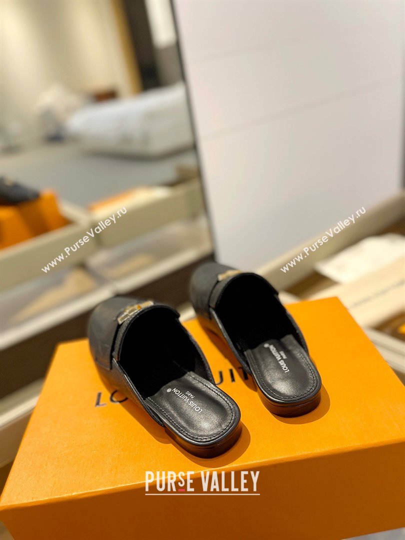 Louis Vuitton Grained calf leather LV Capri Open Back Loafers Black 2023 (modeng-231031v01)