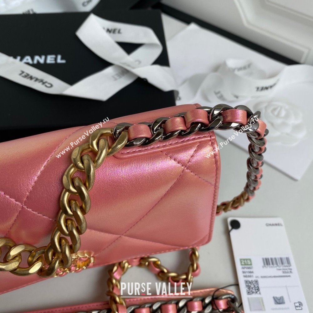Chanel 19 Shiny Lambskin Wallet On Chain WOC Bag AP3267 pink 2023 (JIYUAN-231215-09)