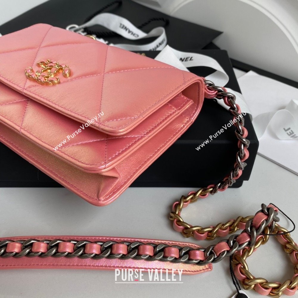 Chanel 19 Shiny Lambskin Wallet On Chain WOC Bag AP3267 pink 2023 (JIYUAN-231215-09)