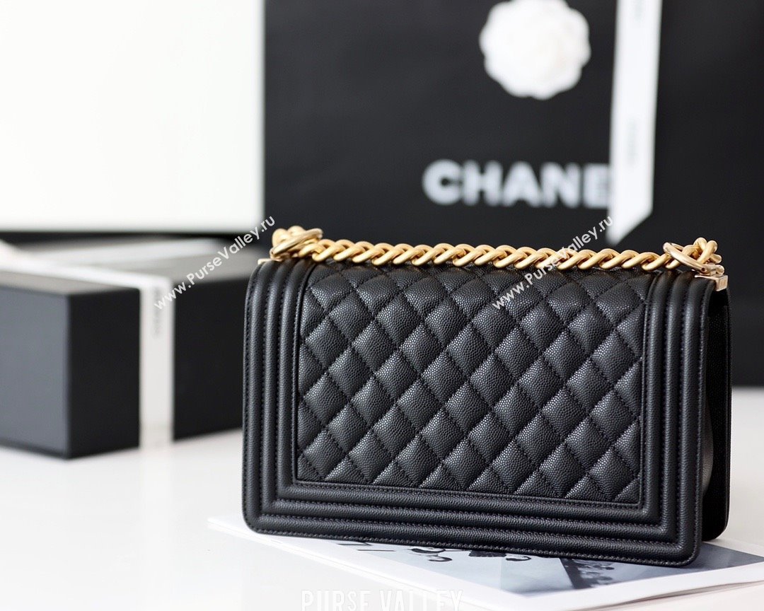 Chanel Medium Le Boy Bag In Caviar Leather black With Gold Hardware(Original Quality) (shunyang-231106-01)