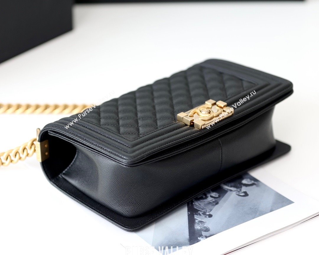 Chanel Medium Le Boy Bag In Caviar Leather black With Gold Hardware(Original Quality) (shunyang-231106-01)