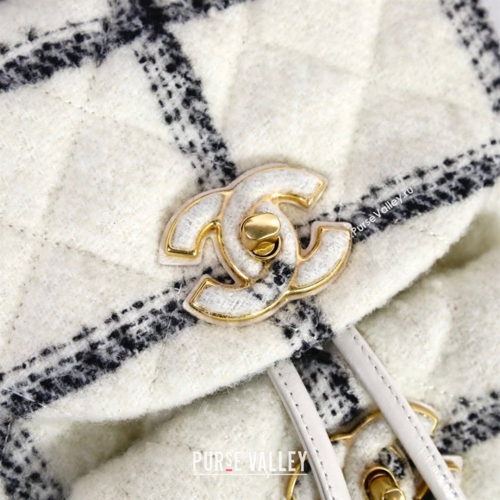 CHANEL AS3615 TWEED BACKPACK WHITE 2022 (YUNDING-231218-01)