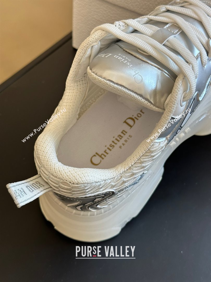 DIOR VIBE SNEAKER White Mesh and silver-Tone Technical Fabric 2023 (365ss-231012-05)