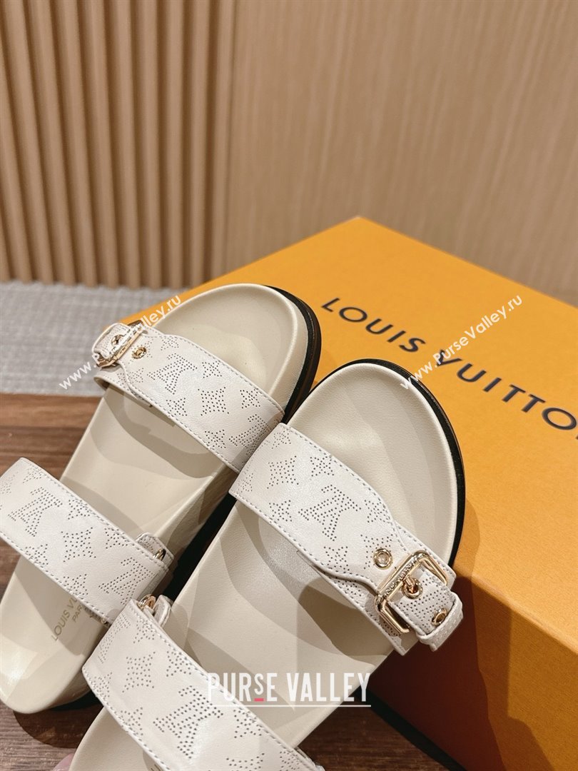 Louis Vuitton Bom Dia Flat Comfort Mule1ACKIR beige clair 2024 (kaola-240423-07)