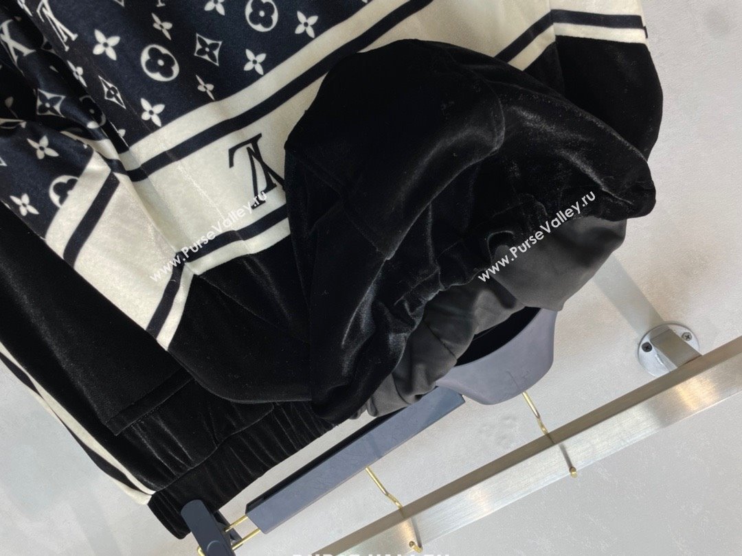louis vuitton black monogram sports suit 2023 (QIQI-230921-29)