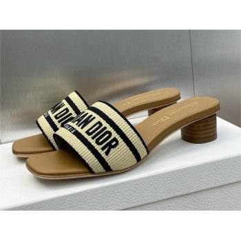 Dior Natural Raffia and Black Embroidered Cotton Dway Heeled Slide 2024 (modeng-240424-04)