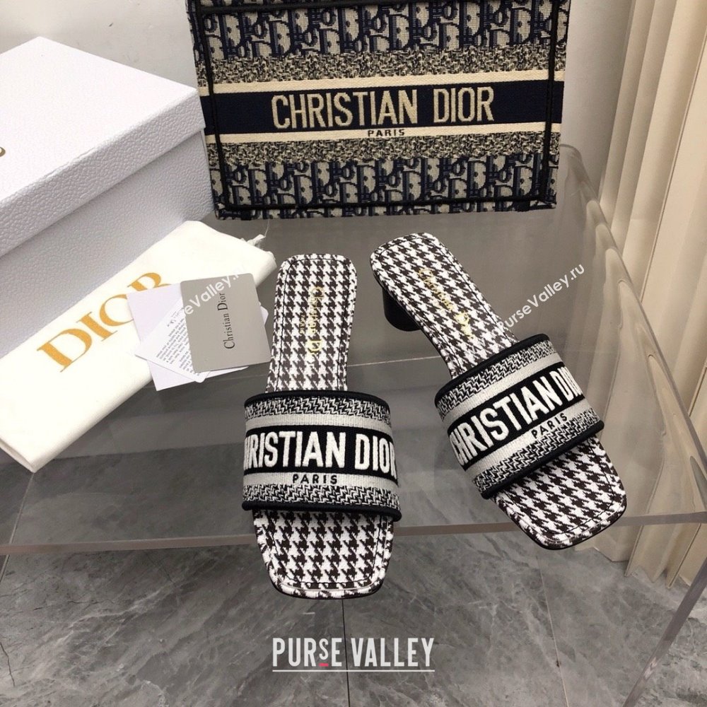 Dior Black and White Micro-Houndstooth Embroidered Cotton Dway Heeled Slide 2024 (modeng-240424-06)