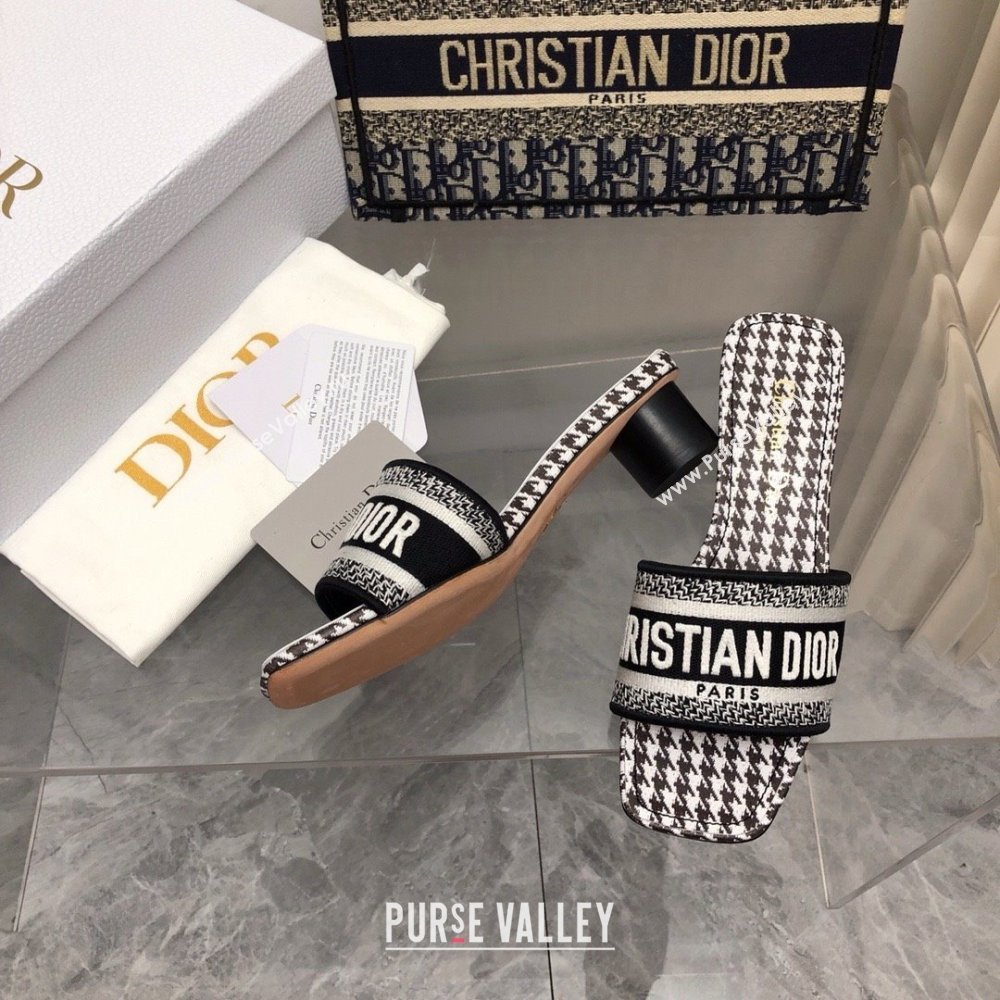 Dior Black and White Micro-Houndstooth Embroidered Cotton Dway Heeled Slide 2024 (modeng-240424-06)