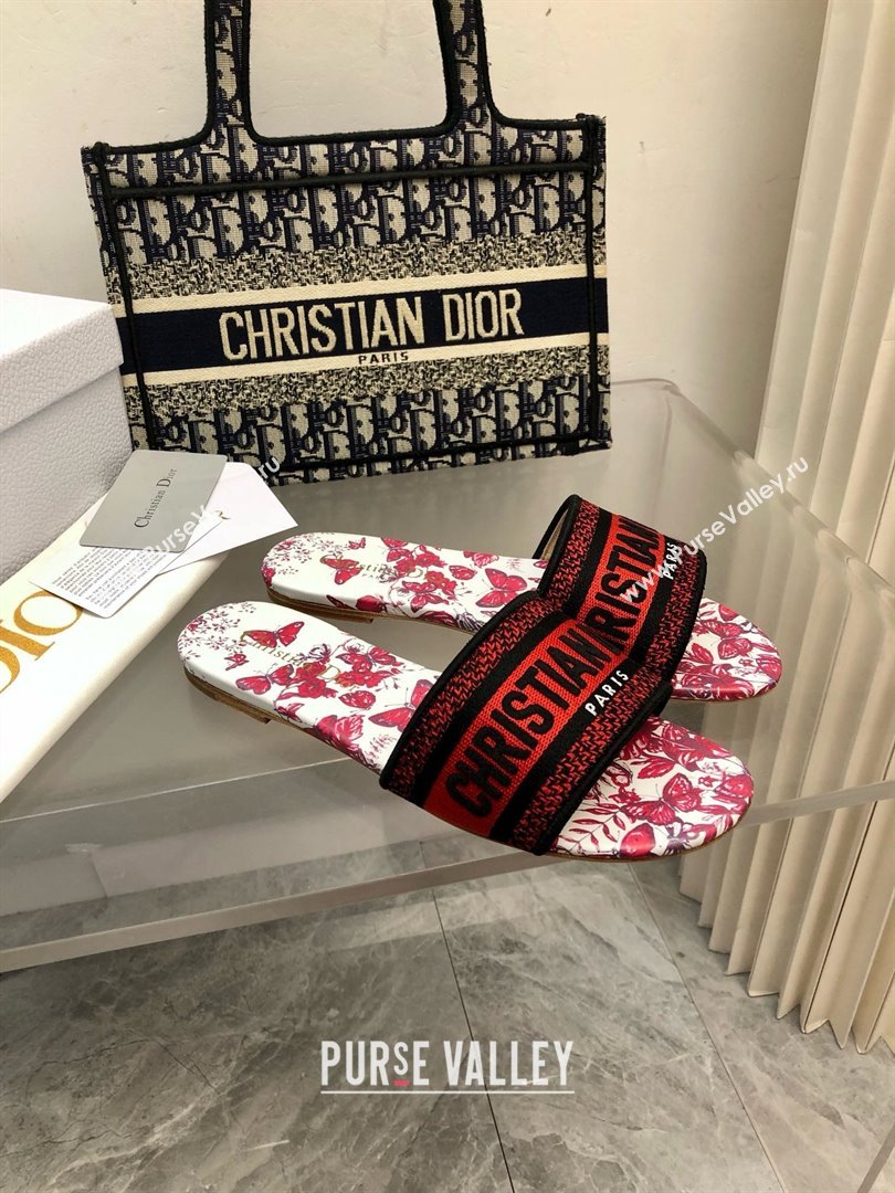 Dior White and Red Embroidered Cotton with Le Cœur des Papillons Motif Dway Slide 2024 (MODENG-240424-12)