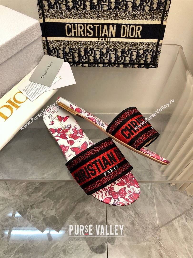 Dior White and Red Embroidered Cotton with Le Cœur des Papillons Motif Dway Slide 2024 (MODENG-240424-12)