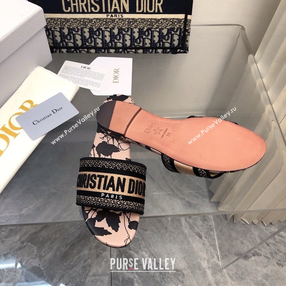 Dior Beige and Black Cotton Embroidered with Fleurs Mystiques Motif Dway Slide 2024 (MODENG-240424-14)