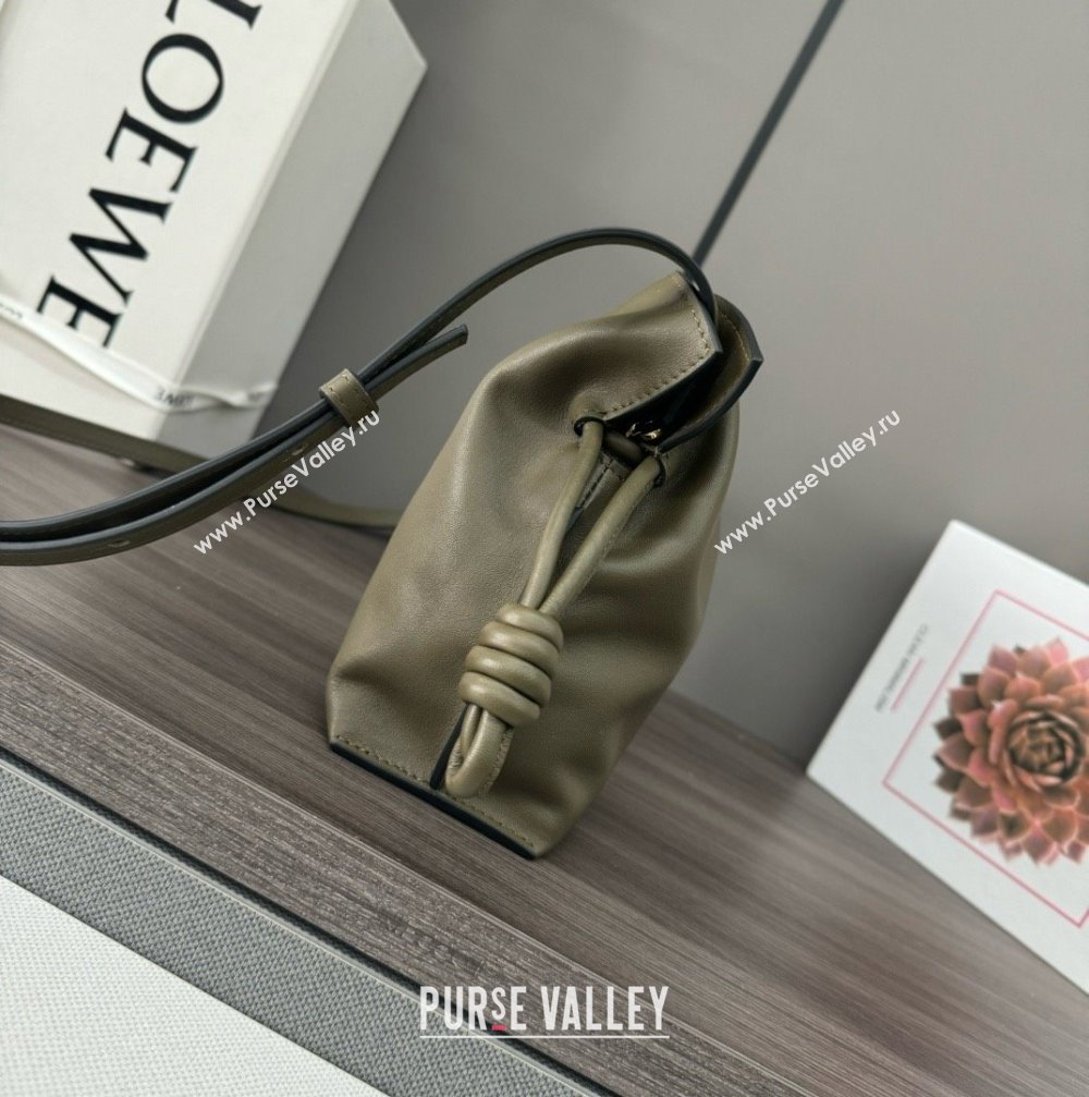 loewe Mini Flamenco clutch in nappa calfskin army green 2023 (yongsheng-240328-10)