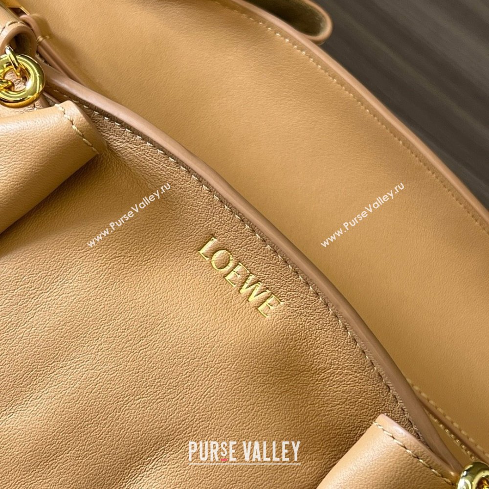 LOEWE Small Paseo bag in shiny nappa calfskin with chain warm desert 2024 (yongsheng-240329-16)