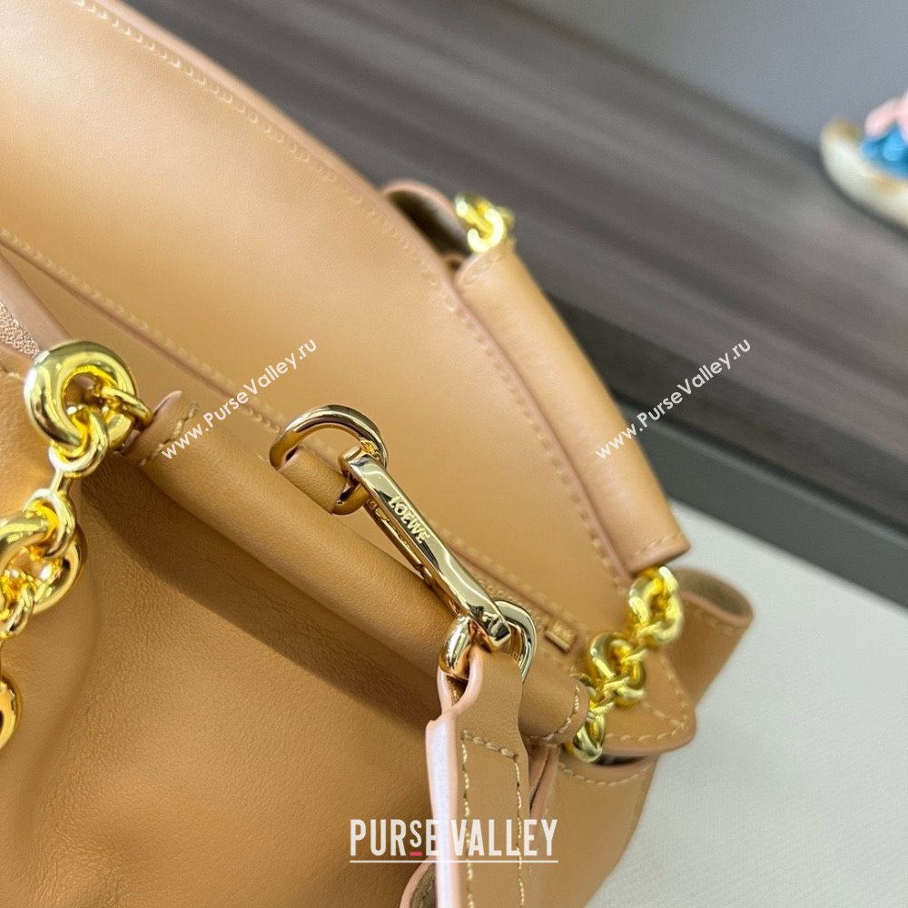 LOEWE Small Paseo bag in shiny nappa calfskin with chain warm desert 2024 (yongsheng-240329-16)