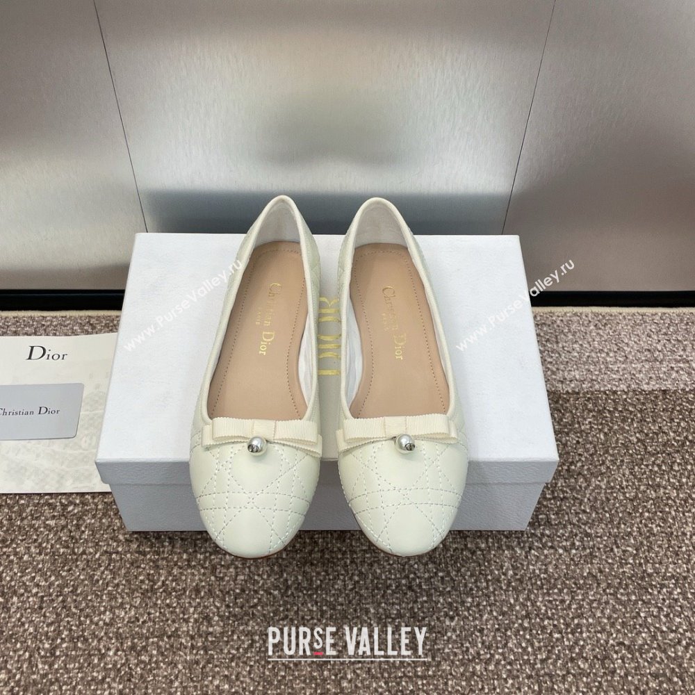 Dior Ballet Flats with Grosgrain bow and Pearl in WHITE Quilted Cannage Calfskin 2024 (MODENG-240424-19)