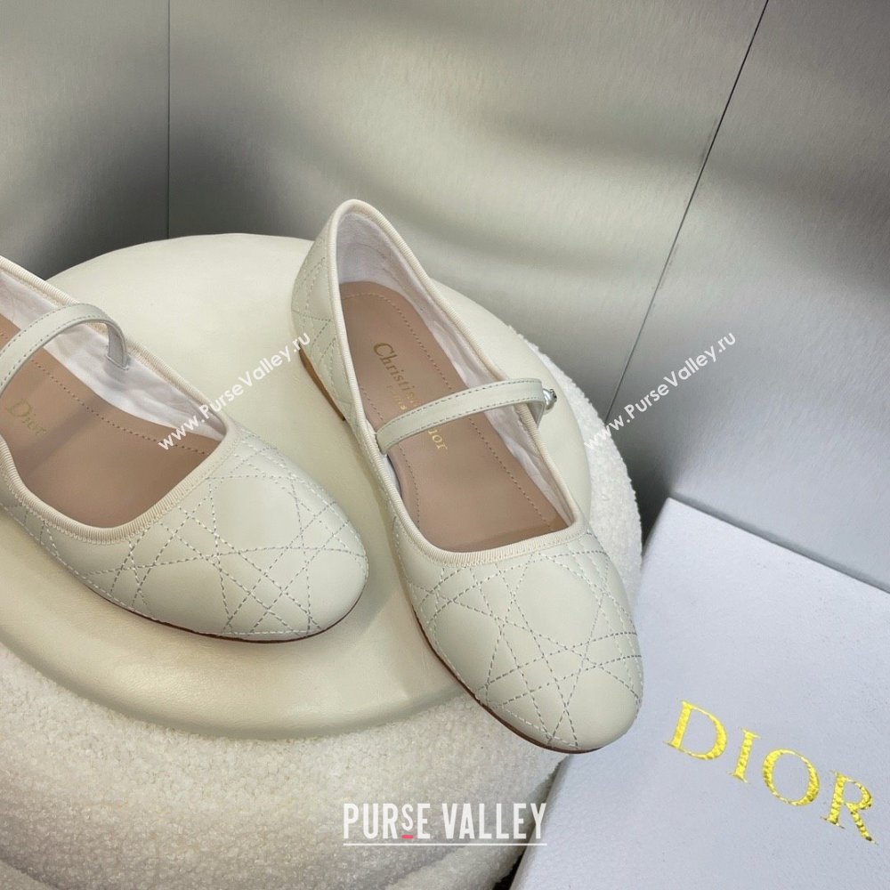 Dior WHITE Quilted Cannage Calfskin Ballet Flats 2024 (MODENG-240424-18)