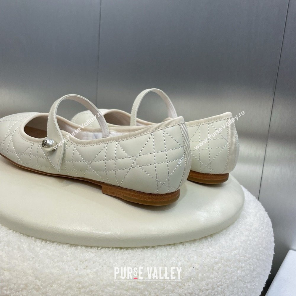 Dior WHITE Quilted Cannage Calfskin Ballet Flats 2024 (MODENG-240424-18)