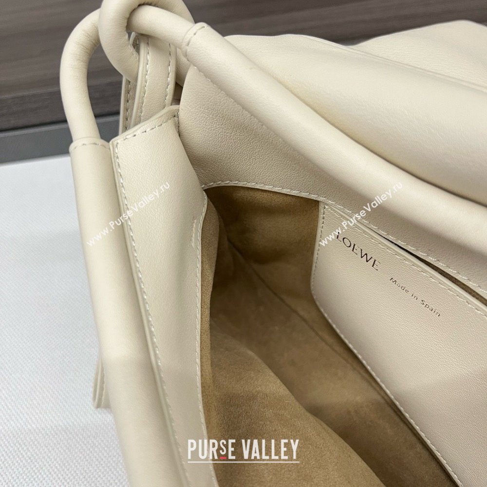 LOEWE Paseo satchel in shiny nappa calfskin white 2024 (yongsheng-240329-04)