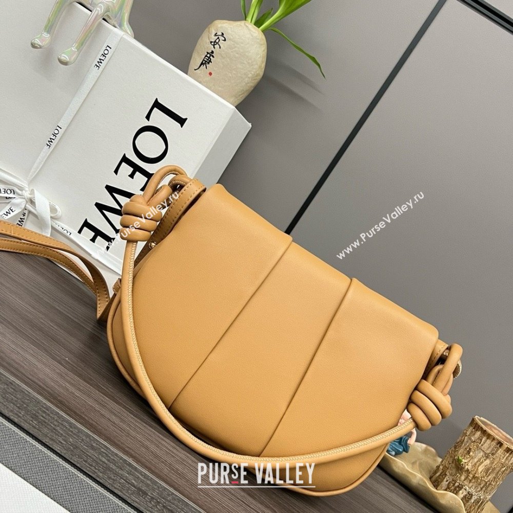 LOEWE Paseo satchel in shiny nappa calfskin Warm Desert 2024 (yongsheng-240329-05)