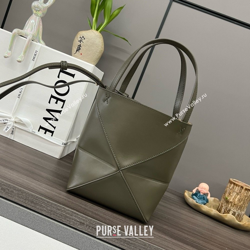 LOEWE Mini Puzzle Fold Tote in shiny calfskin 052322 dark khaki green 2024 (yongsheng-240329-17)