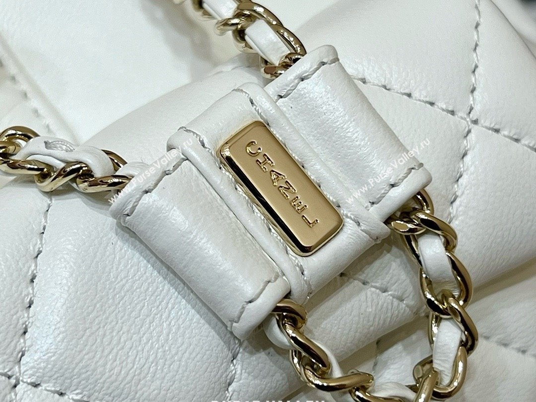 chanel mini sheepskin duma backpack AS2908 WHITE 2024(ORIGINAL QUALITY) (SHUNYANG-240222-25)