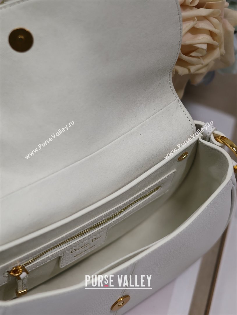 Dior Small CD Besace Bag in white Calfskin 2024 (xxg-240401-14)