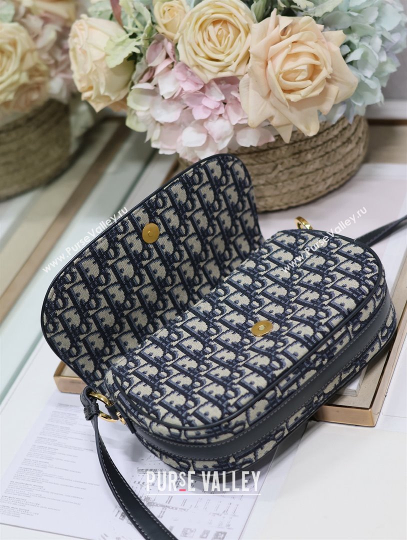 Dior Small CD Besace Bag in Bue oblique jacquard 2024 (xxg-240401-15)