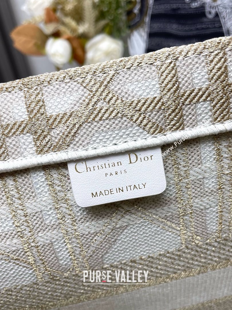 Dior Medium Book Tote Bag in White and Gold-Tone Macrocannage Embroidery 2024 (xxg-240329-09)
