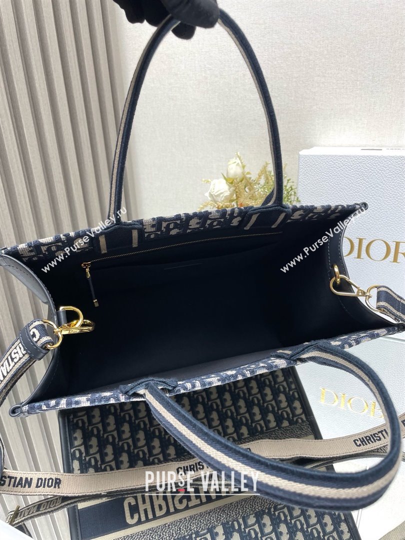 Dior medium Book Tote Bag in Blue Dior Oblique Embroidery and Calfskin with strap 2024 (xxg-240401-12)