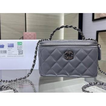 chanel Shiny Crumpled Calfskin, Strass & Ruthenium-Finish Metal Clutch with Chain AP3593 gray 2023 (jiyuan-231115-01)