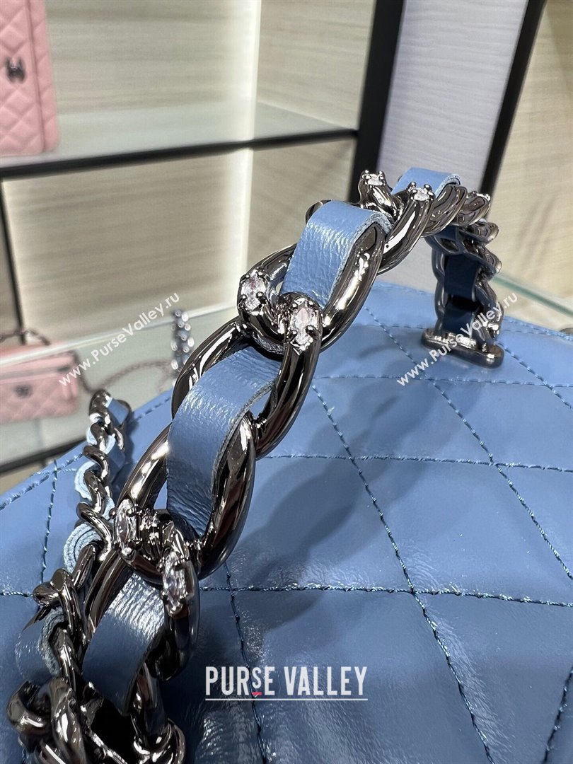 chanel Shiny Crumpled Calfskin, Strass & Ruthenium-Finish Metal Clutch with Chain AP3593 blue 2023 (jiyuan-231115-02)