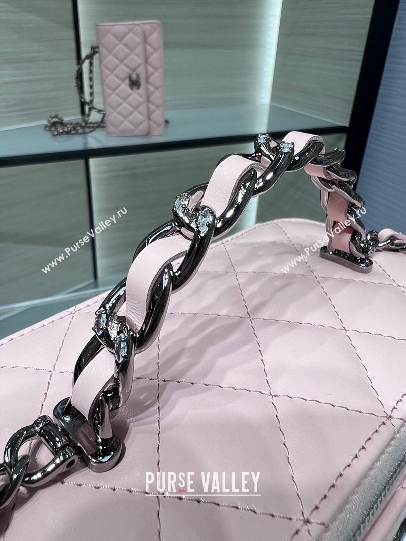 chanel Shiny Crumpled Calfskin, Strass & Ruthenium-Finish Metal Clutch with Chain AP3593 pink 2023 (jiyuan-231115-03)