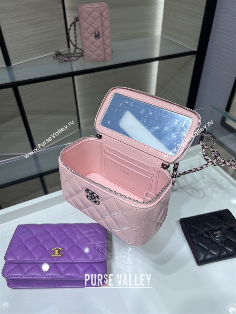 chanel Shiny Crumpled Calfskin, Strass & Ruthenium-Finish Metal Clutch with Chain AP3593 pink 2023 (jiyuan-231115-03)