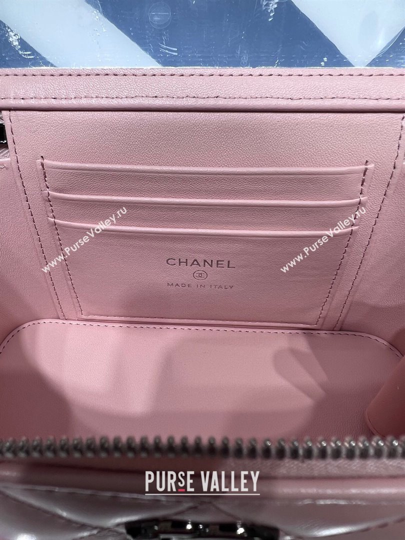 chanel Shiny Crumpled Calfskin, Strass & Ruthenium-Finish Metal Clutch with Chain AP3593 pink 2023 (jiyuan-231115-03)
