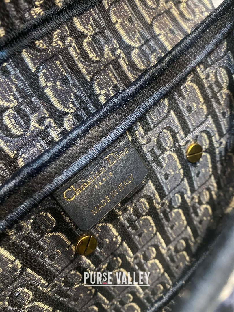 Dior SADDLE BAG in Oblique Embroidered Velvet Blue 2020 (VIVI-3039 )