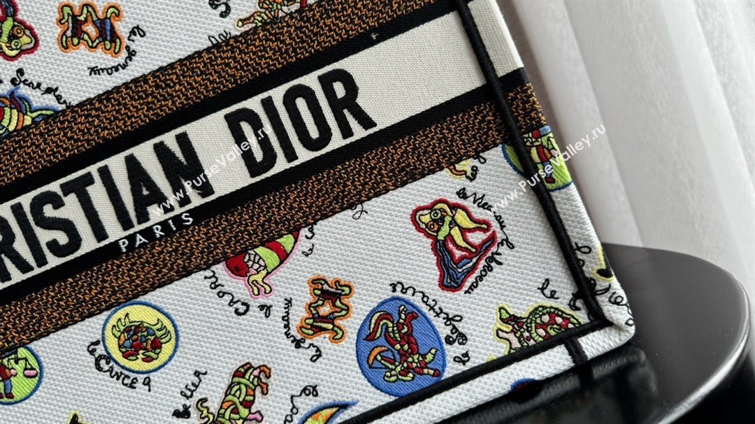 Dior Medium Book Tote Bag in White Multicolor Dragon Zodiac Embroidery 2024 (xxg-240329-13)
