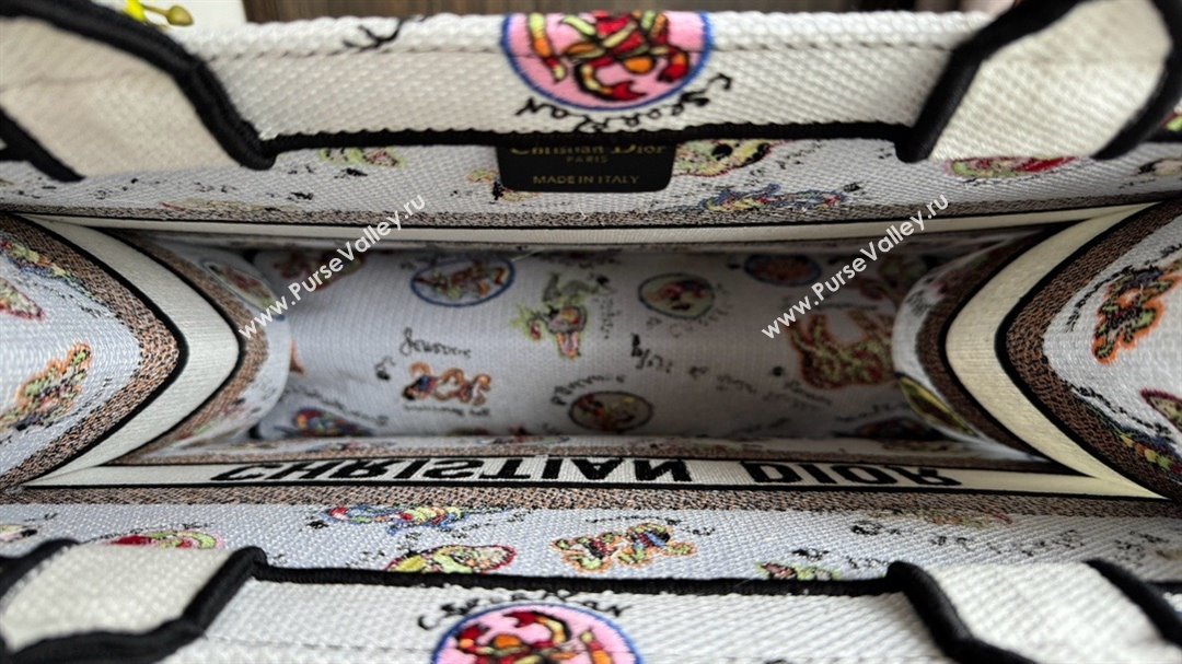 Dior Medium Book Tote Bag in White Multicolor Dragon Zodiac Embroidery 2024 (xxg-240329-13)