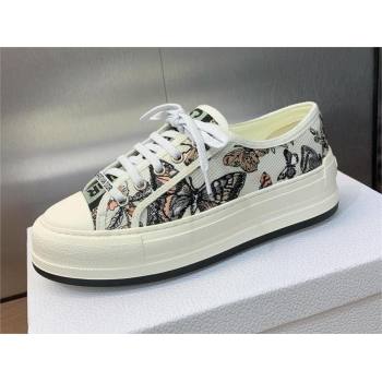 Dior WalknDior Platform Sneaker in White Multicolor Embroidered Cotton with Toile de Jouy Mexico Motif 2024 (modeng-240425-12)