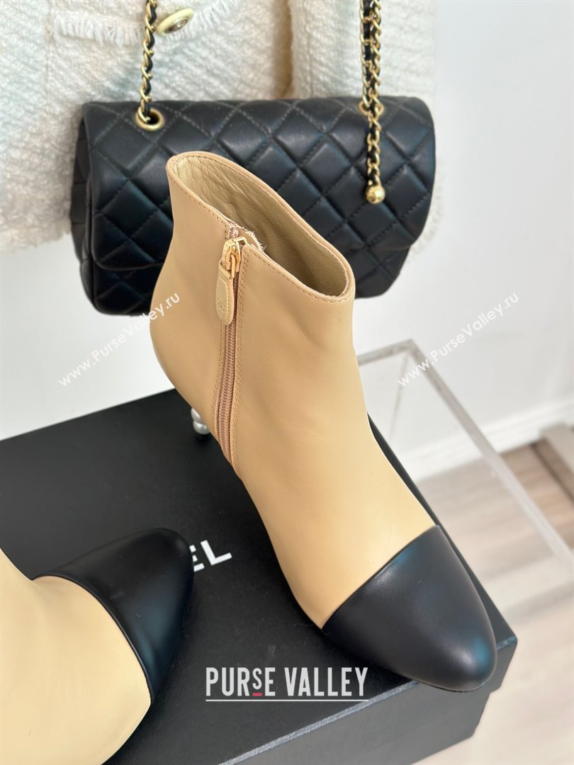 CHANEL pearl heel logo boots beige 2023 (clf-231016-03)