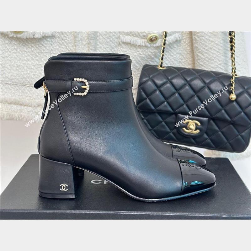 Chanel HEEL 5CM ankle boots WITH buckle black patent 2023 (CLF-231016-32)