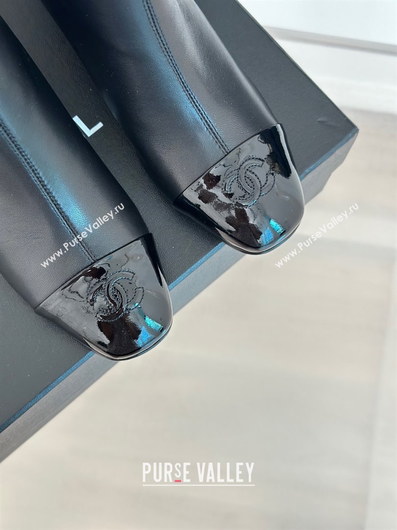 Chanel HEEL 5CM ankle boots WITH buckle black patent 2023 (CLF-231016-32)