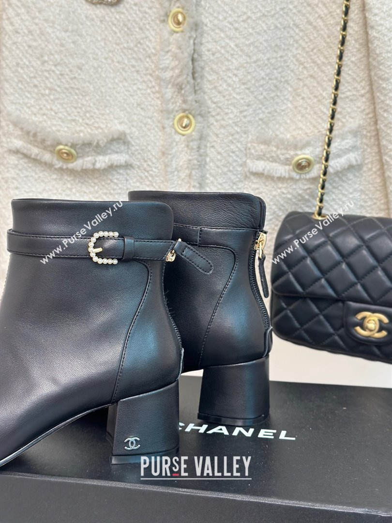 Chanel HEEL 5CM ankle boots WITH buckle black patent 2023 (CLF-231016-32)