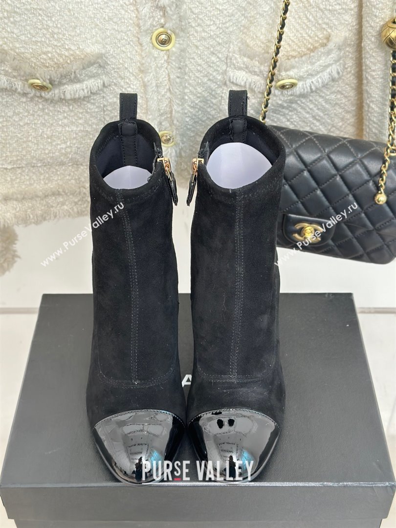 CHANEL heel 8.5cm suede leather boots with chain black 2023 (clf-231016-20)