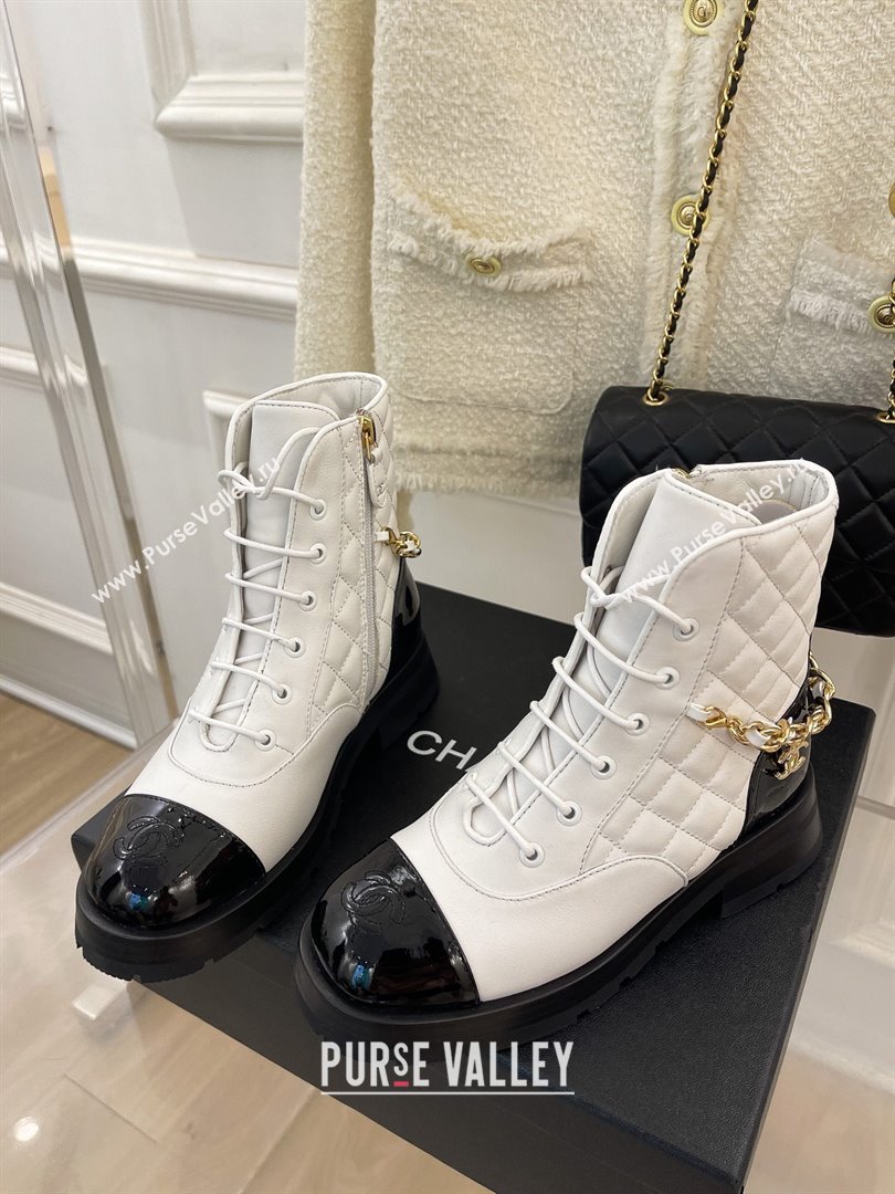 Chanel quilted Chain Lace-Ups ankle boots white 2023 (clf-231016-21)
