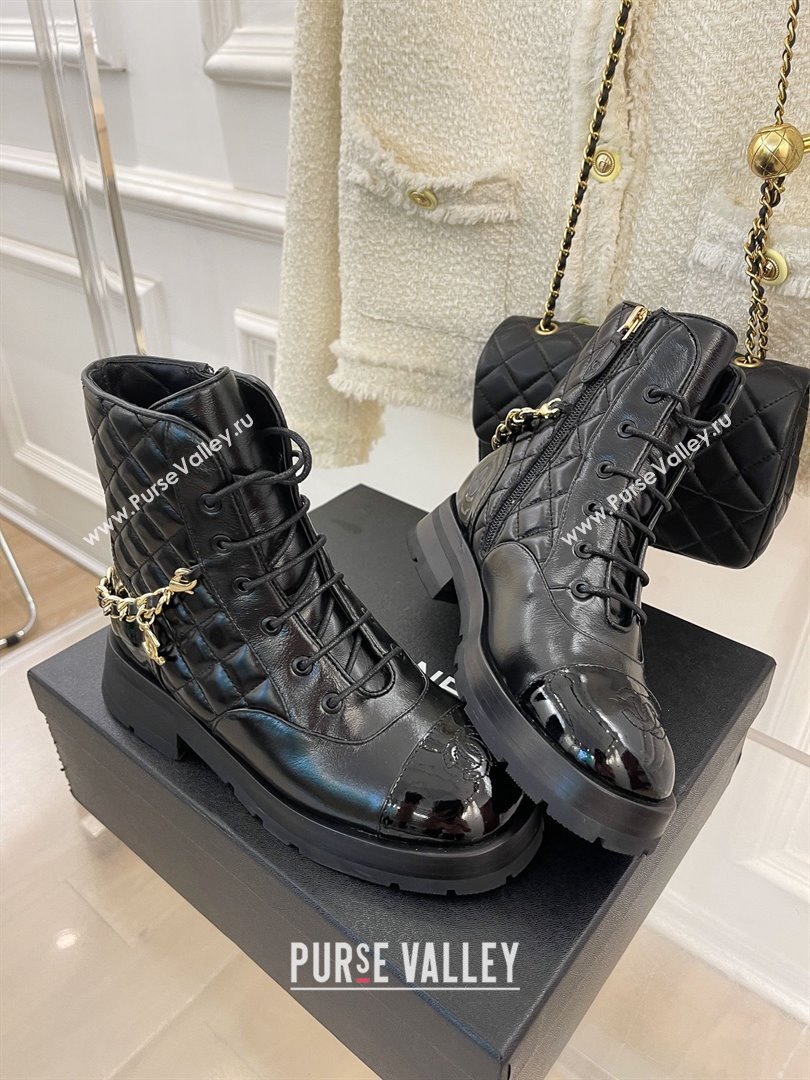 Chanel quilted Chain Lace-Ups ankle boots black 2023 (clf-231016-22)
